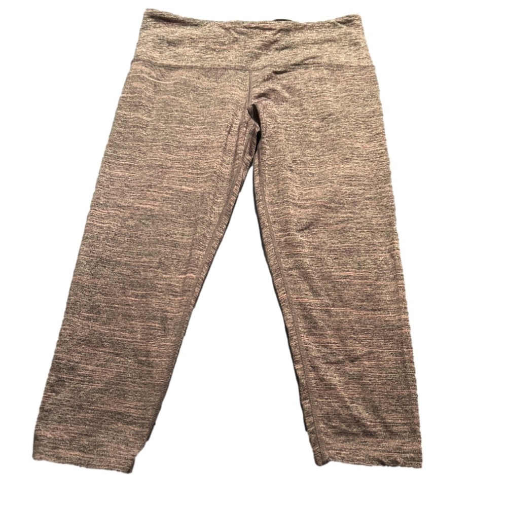 Women’s Purple Tuff Athletics Capri Pants Size Medium